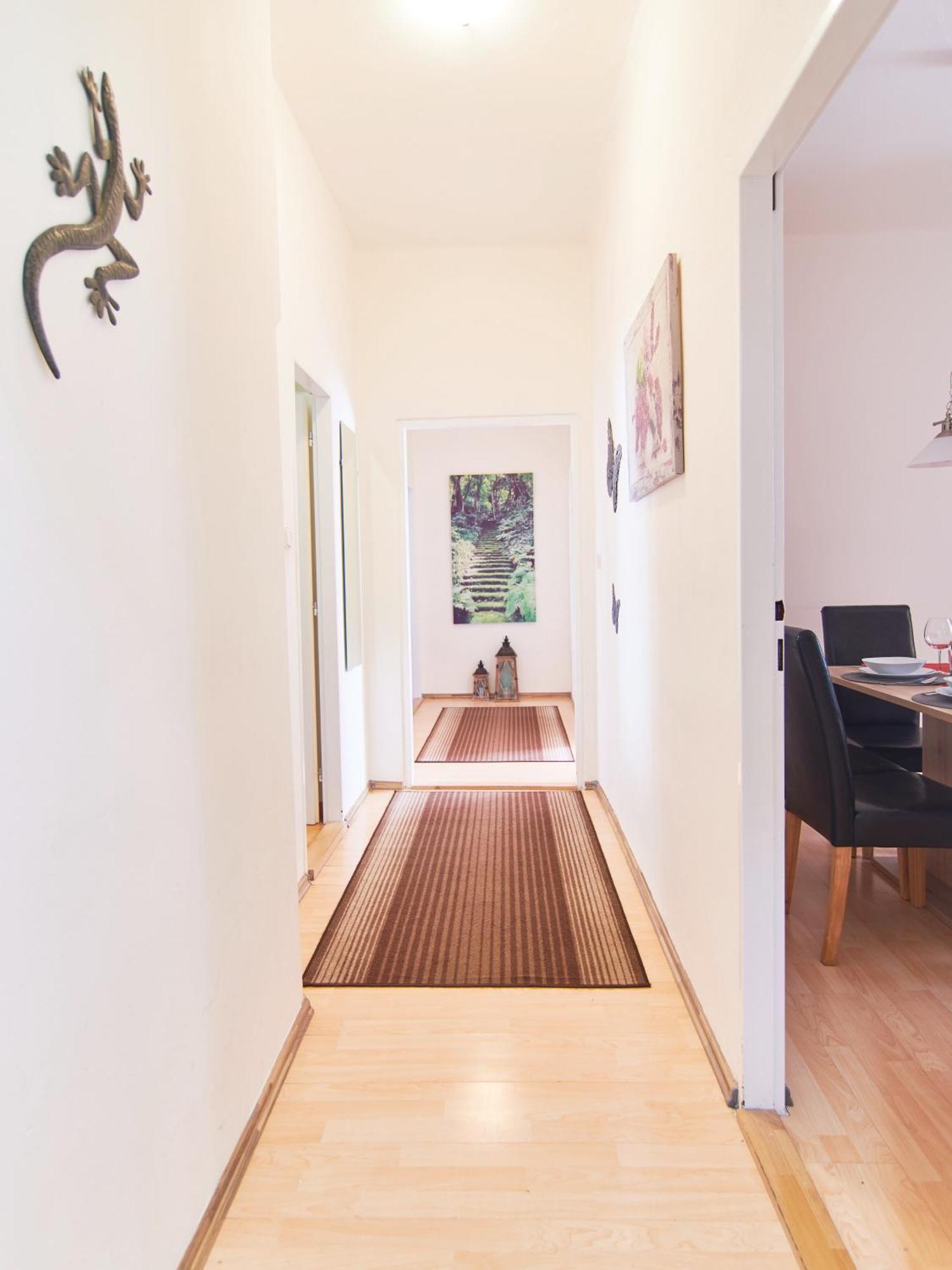 Cozy Apartments With Terrace Near Prague Castle Exterior photo